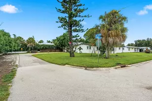 936 Dawn St, Venice, FL 34285 - Photo 53