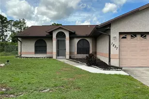1237 N Cranberry Blvd, North Port, FL 34286 - Photo 13