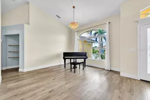 221 Sportsman Rd, Rotonda West, FL 33947 - Photo 9