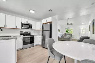 537 Capitol St, North Fort Myers, FL 33903 - Photo 9