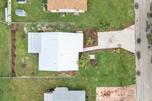 537 Capitol St, North Fort Myers, FL 33903 - Photo 33