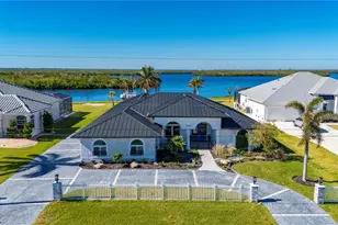 5117 Collingswood Blvd, Port Charlotte, FL 33948 - Photo 1