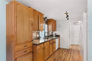 751 Nantucket Rd, Venice, FL 34293 - Photo 9
