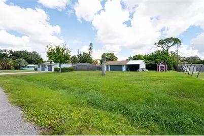 751 Nantucket Road, Venice, FL 34293 - Photo 35