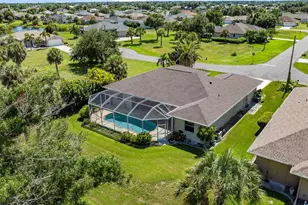 40 Clubhouse Ct, Rotonda West, FL 33947 - Photo 49