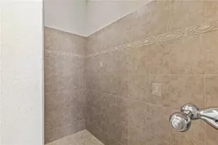 40 Clubhouse Ct, Rotonda West, FL 33947 - Photo 23