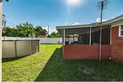 6913 W Clifton Street, Tampa, FL 33634 - Photo 9