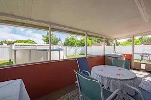 6913 W Clifton St, Tampa, FL 33634 - Photo 11