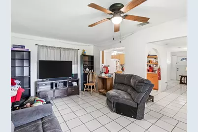 2403 Duke Ln, Port Charlotte, FL 33952 - Photo 9