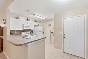 4259 Bellasol Cir, Fort Myers, FL 33916 - Photo 9