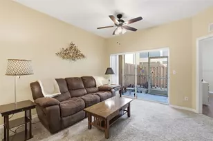 4259 Bellasol Cir, Fort Myers, FL 33916 - Photo 3