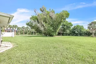 310 Green Dolphin Dr, Placida, FL 33946 - Photo 35