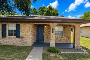 3107 Woodhill Rd, Winter Haven, FL 33881 - Photo 1