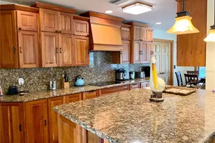 844 Pamela Dr, Punta Gorda, FL 33950 - Photo 5