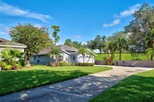 3199 Village Ln, Port Charlotte, FL 33953 - Photo 5