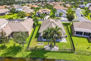 2639 Suncoast Lakes Blvd, Port Charlotte, FL 33980 - Photo 5
