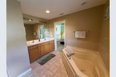10031 Lake Cove Drive #201, Fort Myers, FL 33908 - Photo 9