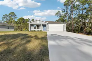 7925 Zambrana St, Sebring, FL 33872 - Photo 5