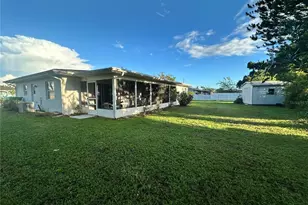 2488 Beacon Dr, Port Charlotte, FL 33952 - Photo 11