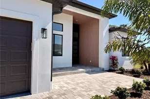 210 Tournament Rd, Rotonda West, FL 33947 - Photo 3