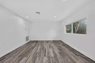801 Marlin Dr, Punta Gorda, FL 33950 - Photo 15