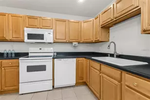 1217 Aqui Esta Dr, Punta Gorda, FL 33950 - Photo 7