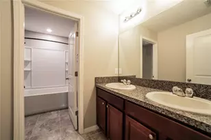 6530 Trent Creek Dr, Sun City Center, FL 33573 - Photo 13