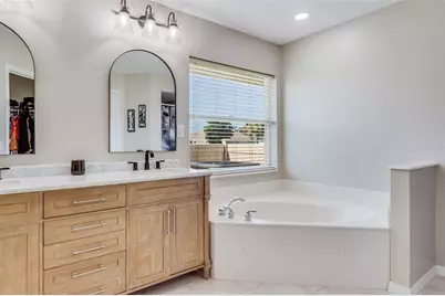 2226 Charleston Park Drive, North Port, FL 34287 - Photo 27