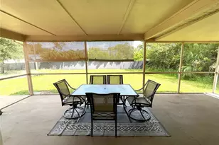 907 Red Bay Terrace NW, Port Charlotte, FL 33948 - Photo 7