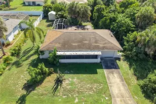 2094 Carpetgreen St, Port Charlotte, FL 33948 - Photo 5