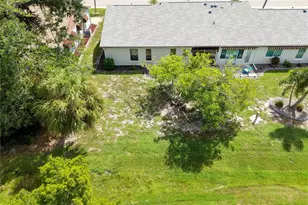 665 Foxwood Blvd, Englewood, FL 34223 - Photo 41