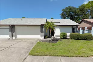 665 Foxwood Blvd, Englewood, FL 34223 - Photo 9