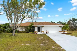 11 Pinehurst Rd, Rotonda West, FL 33947 - Photo 1