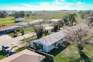 58 Marshall Ln, Frostproof, FL 33843 - Photo 23