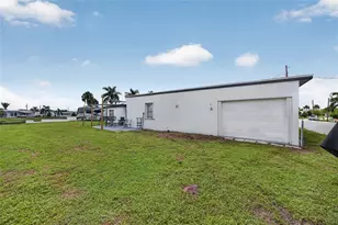6484 Angle Pl, North Port, FL 34287 - Photo 41