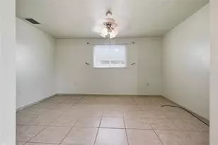 418 Cypress Ave NW, Port Charlotte, FL 33952 - Photo 17