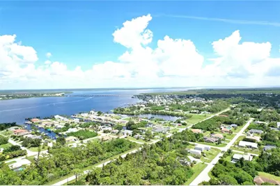 13265 Finkle Avenue, Port Charlotte, FL 33981 - Photo 15