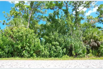 13265 Finkle Avenue, Port Charlotte, FL 33981 - Photo 5