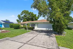 23174 Hemenway Ave, Port Charlotte, FL 33980 - Photo 7