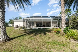 4010 Yucatan Cir, Port Charlotte, FL 33948 - Photo 31