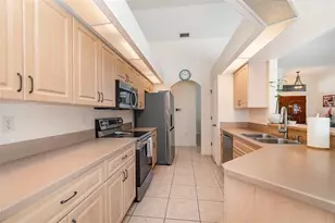 4010 Yucatan Cir, Port Charlotte, FL 33948 - Photo 15