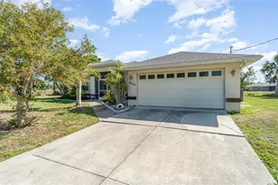 4010 Yucatan Cir, Port Charlotte, FL 33948 - Photo 5