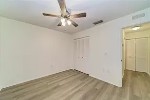 7237 Cloister Dr, Sarasota, FL 34231 - Photo 17