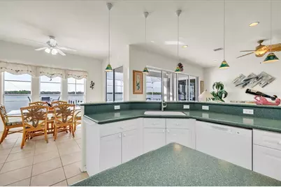 3772 Peace River Drive, Punta Gorda, FL 33983 - Photo 15