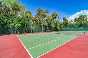 4863 Village Gardens Dr, Sarasota, FL 34234 - Photo 27