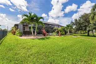 1098 Boundary Blvd, Rotonda West, FL 33947 - Photo 45