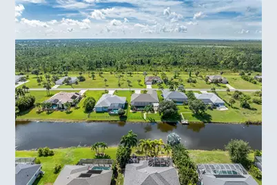 1098 Boundary Boulevard, Rotonda West, FL 33947 - Photo 51