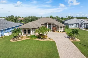 1098 Boundary Blvd, Rotonda West, FL 33947 - Photo 1