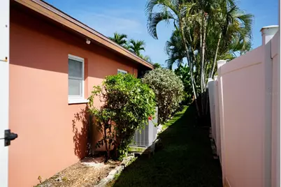 1829 Cornwallis Parkway, Cape Coral, FL 33904 - Photo 17