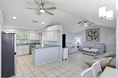9910 Gulfstream Boulevard, Englewood, FL 34224 - Photo 5